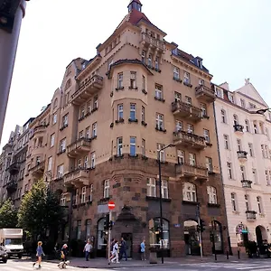 Centrum Lwowska Varşova